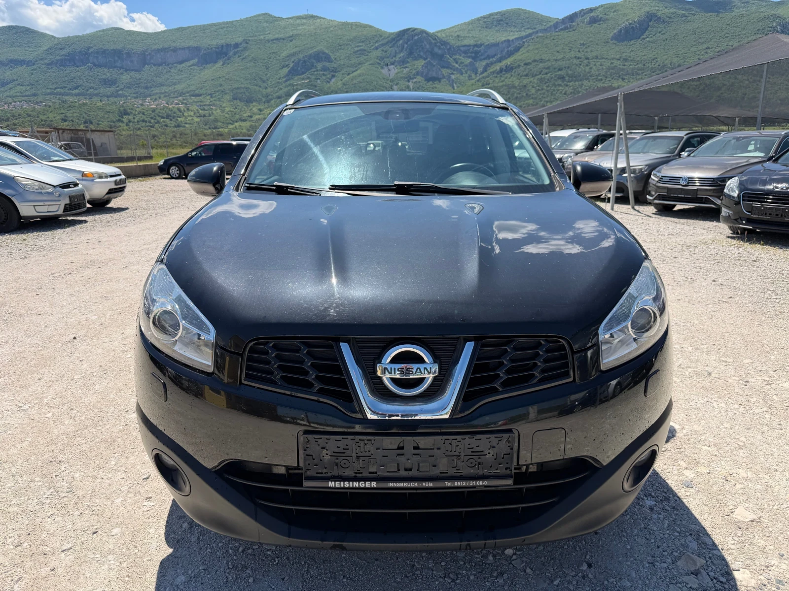 Nissan Qashqai 2.0/150кс 7места Панорама Кожа Нави Ксенон, снимка 2 - Автомобили и джипове - 55302678