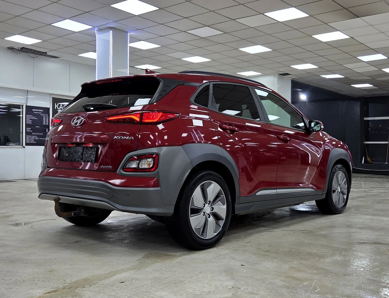 Hyundai Kona SOH100%/Premium/Теглич, снимка 3 - Автомобили и джипове - 55316908
