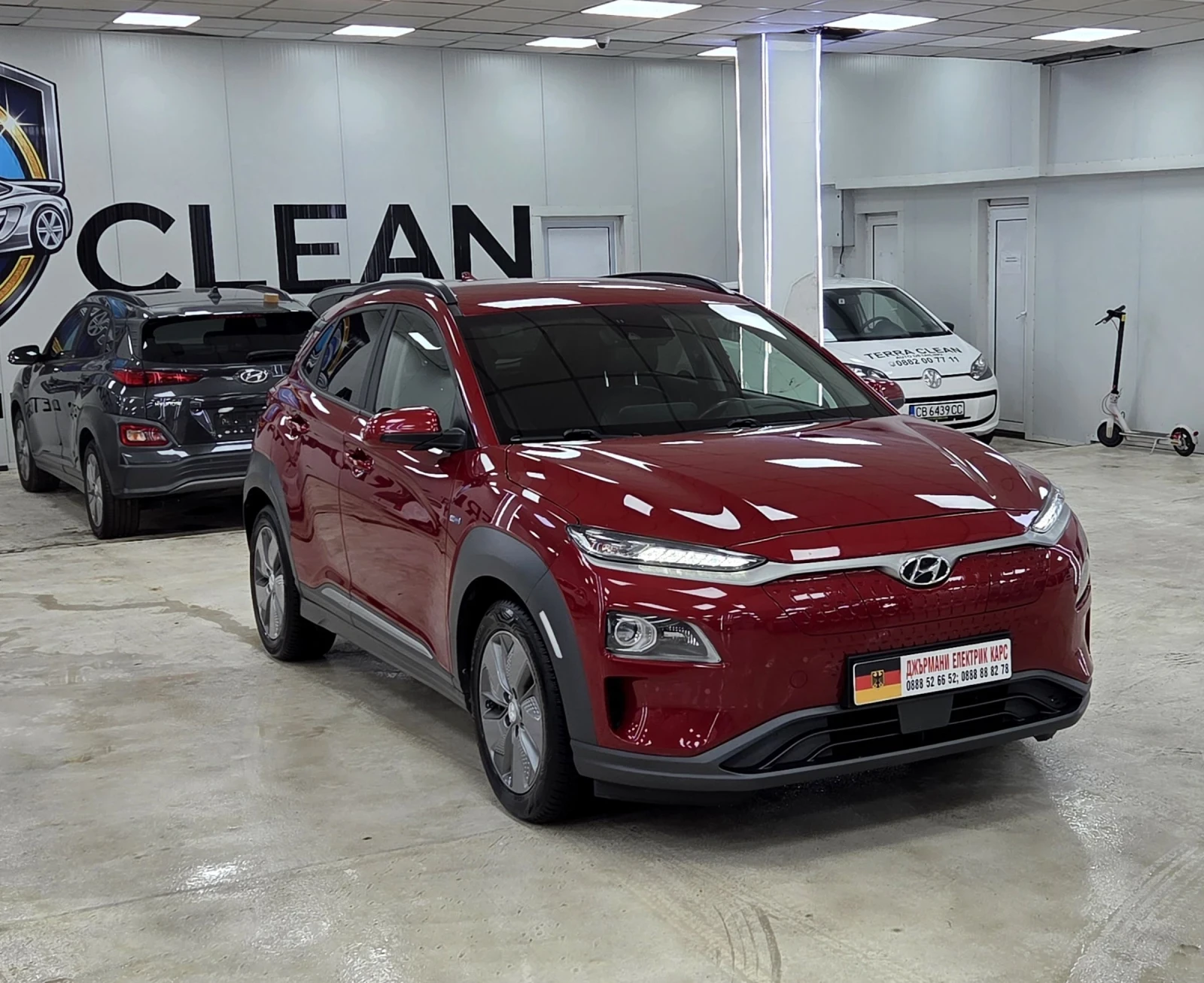 Hyundai Kona SOH100%/Premium/Теглич