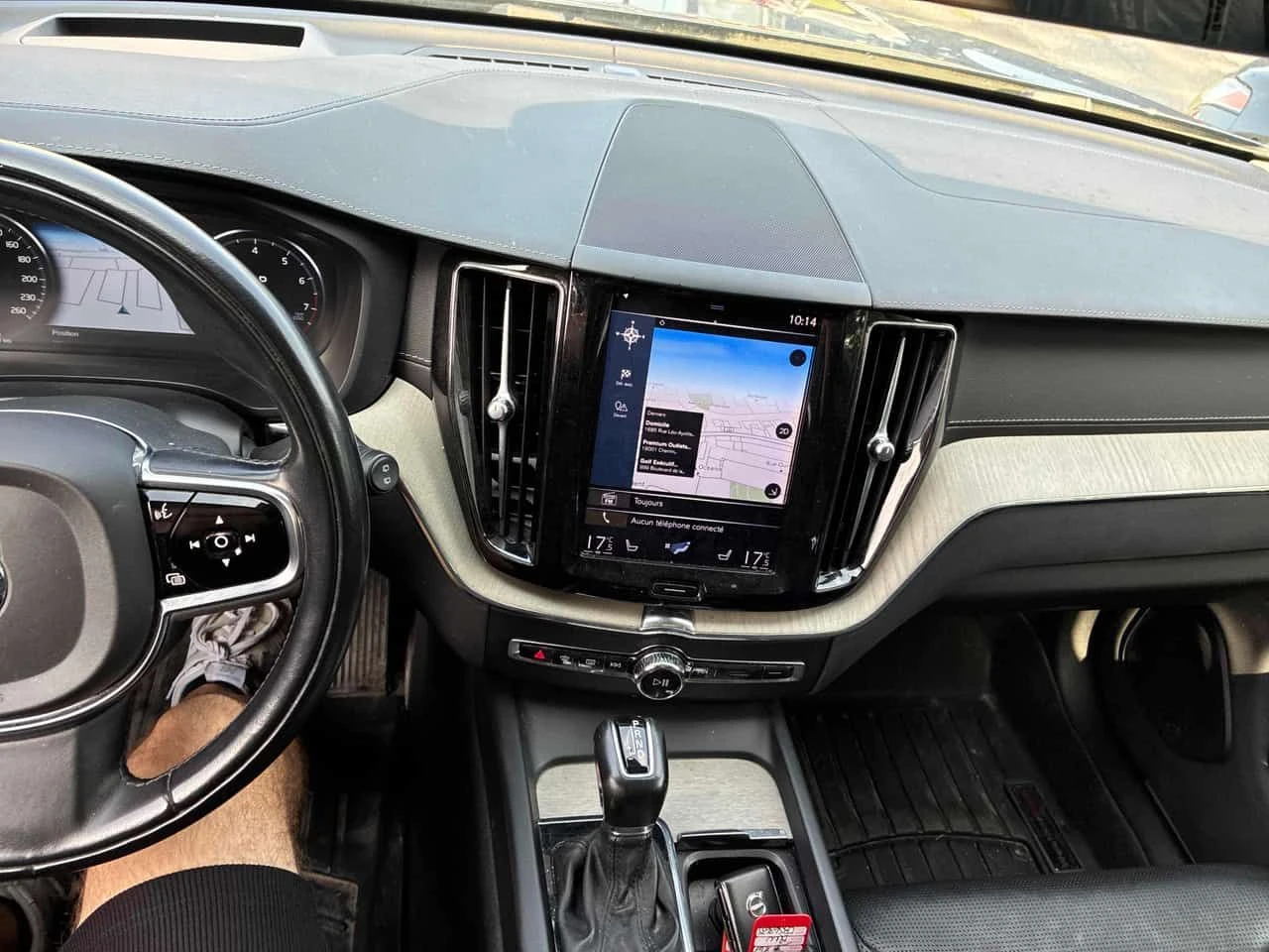 Volvo XC60 INSCRIPTION * ГЛАВНО ПРЕДСТАВИТЕЛСТВО НА VOLVO* , снимка 9 - Автомобили и джипове - 55651781