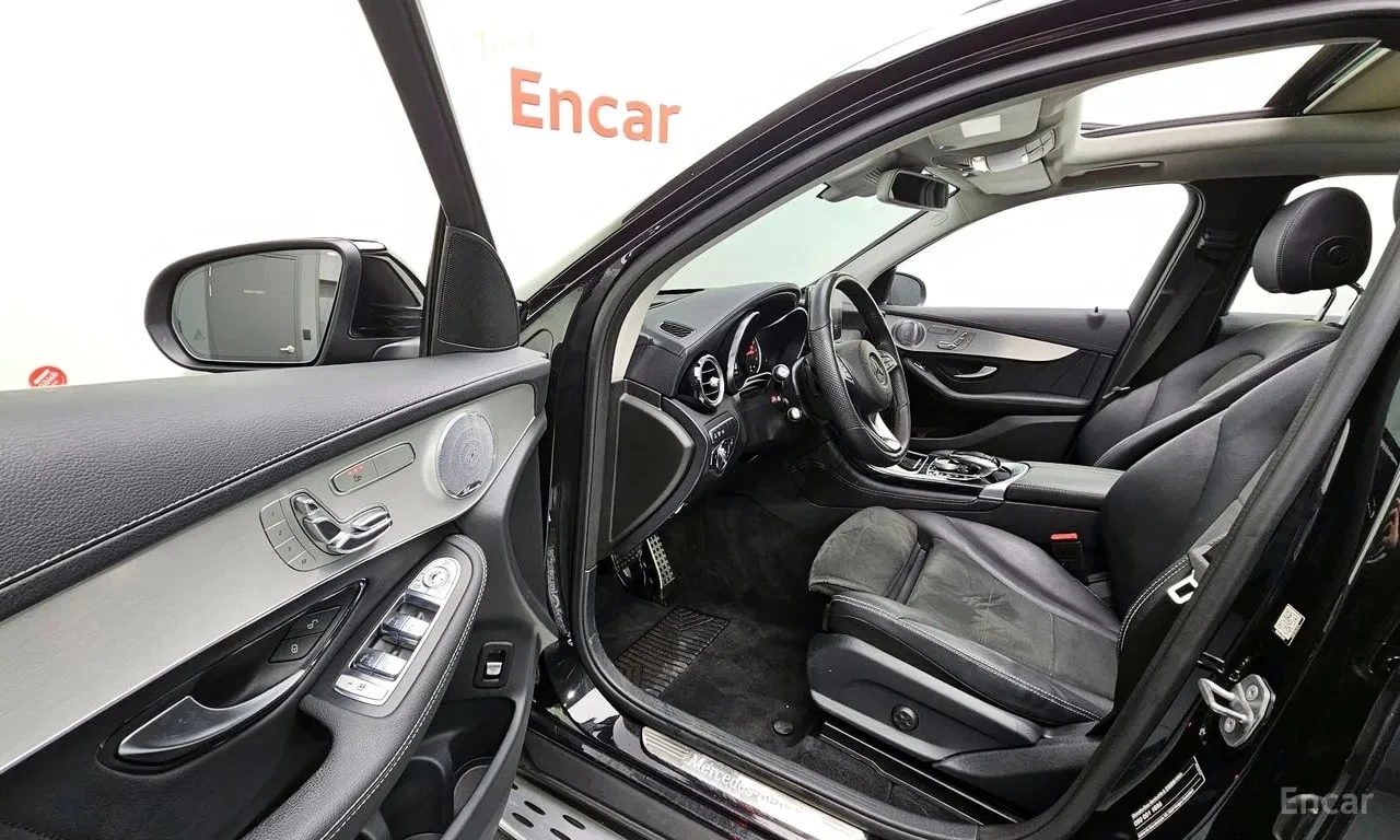 Mercedes-Benz GLC GLC300 4MATIC AMG Line, снимка 10 - Автомобили и джипове - 55900595