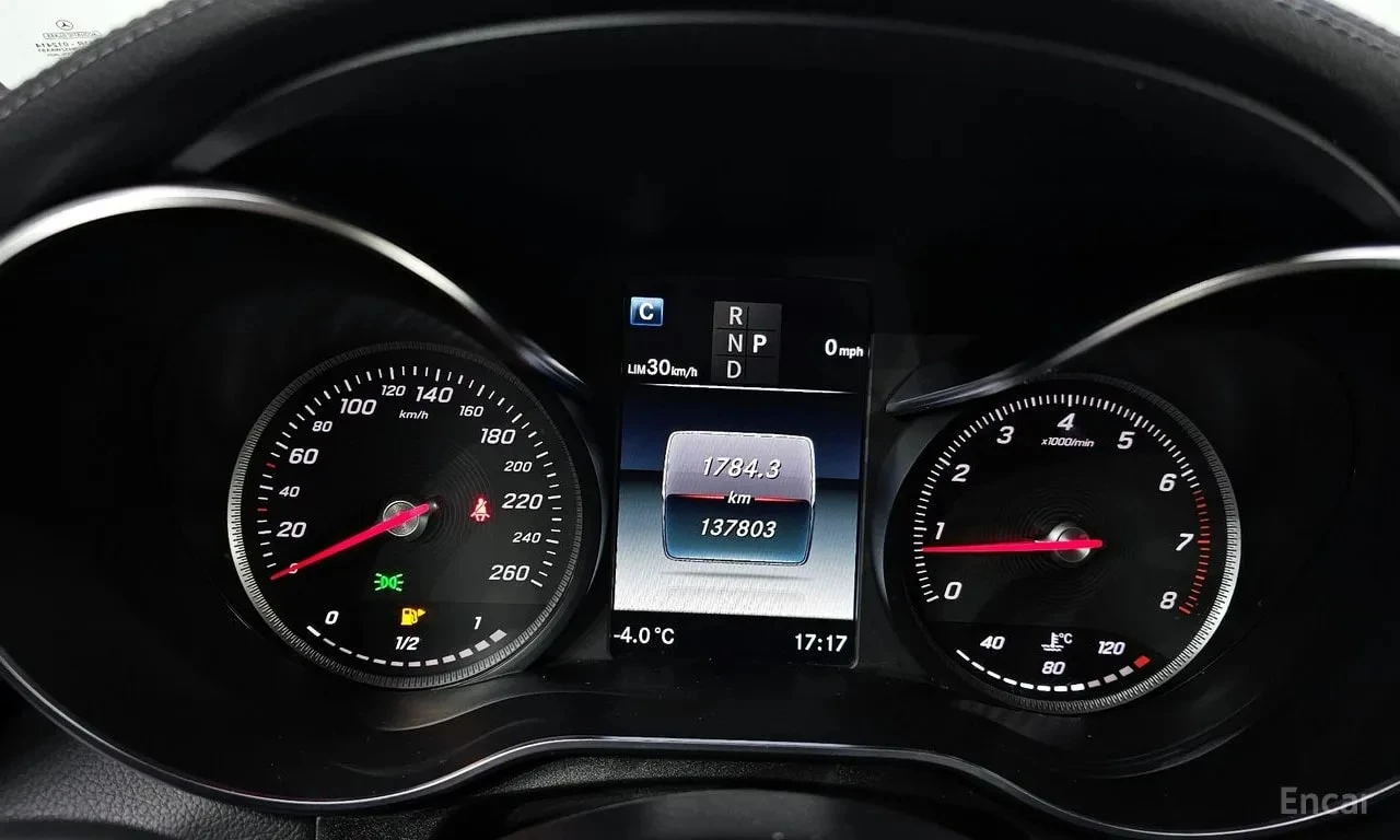 Mercedes-Benz GLC GLC300 4MATIC AMG Line, снимка 8 - Автомобили и джипове - 55900595