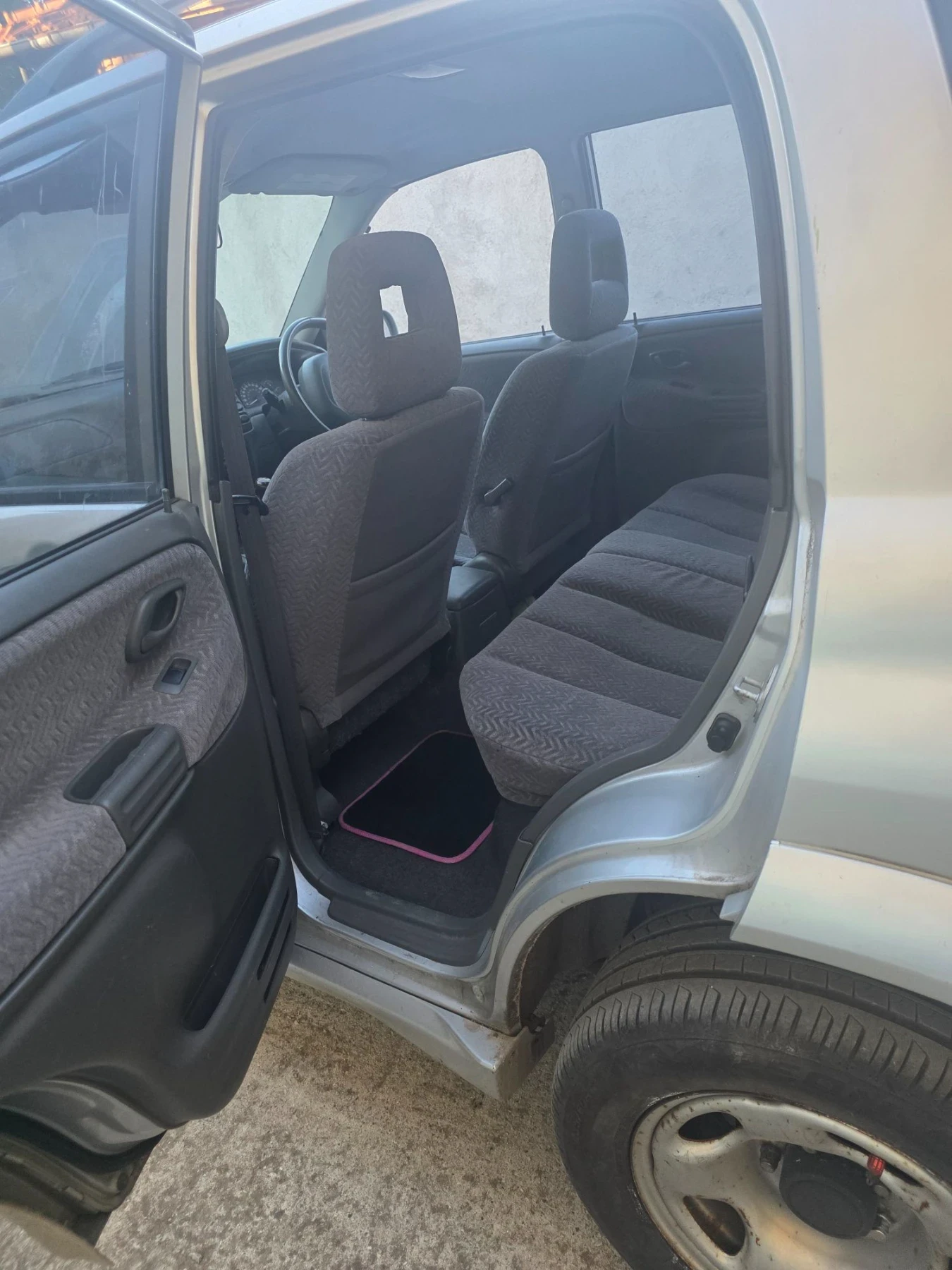 Suzuki Grand vitara Джип , снимка 7 - Автомобили и джипове - 55980936