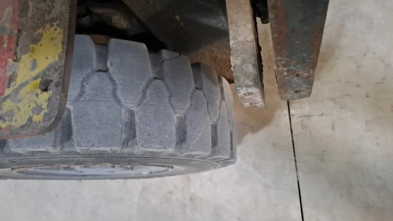 Мотокар Mitsubishi Дизелов , снимка 8 - Индустриална техника - 52459684