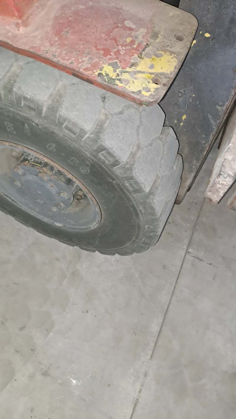 Мотокар Mitsubishi Дизелов , снимка 12 - Индустриална техника - 52459684