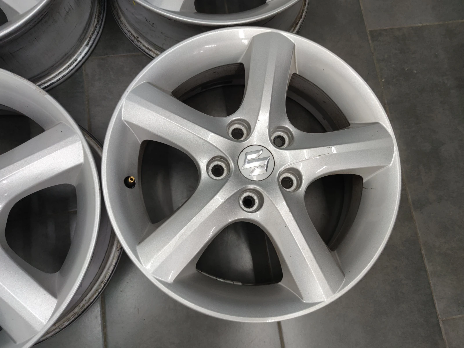   Suzuki SX4 | Mobile.bg   8