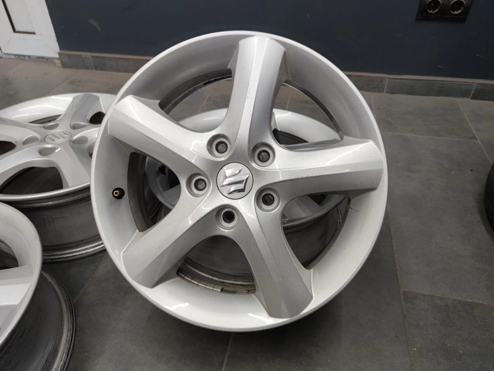   Suzuki SX4 | Mobile.bg   1