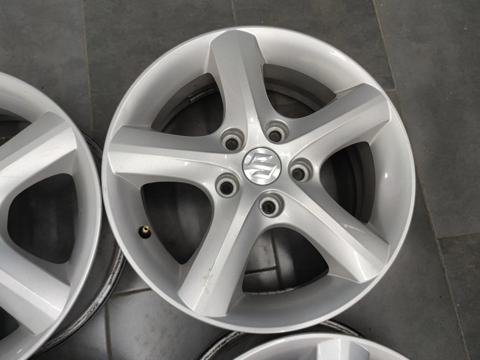   Suzuki SX4 | Mobile.bg   6