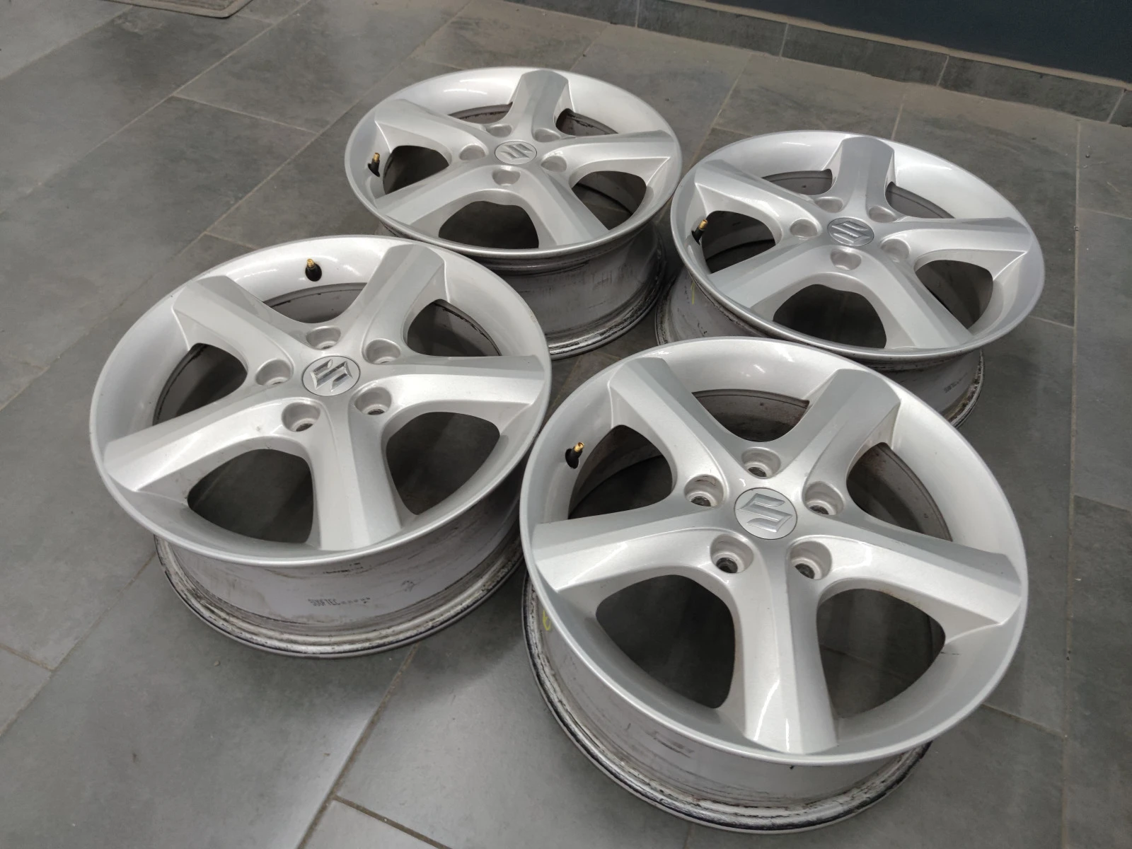   Suzuki SX4 | Mobile.bg   4