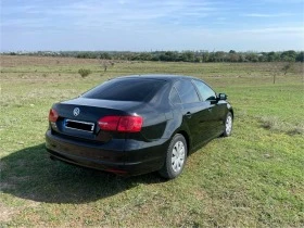 VW Jetta Газ/Бензин, Автоматик 2.0i 115к.с. , снимка 4