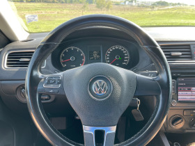 VW Jetta Газ/Бензин, Автоматик 2.0i 115к.с. , снимка 12 - Автомобили и джипове - 44694710