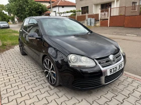     VW Golf R32