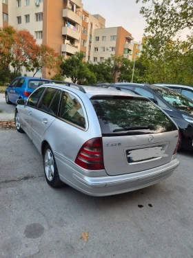 Mercedes-Benz C 220 CDI - 2000 € - 35584276 4