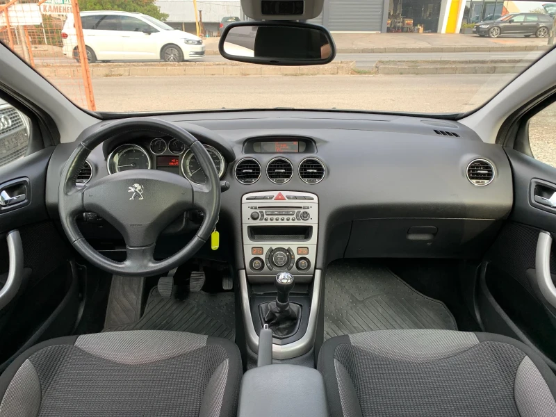 Peugeot 308 SW 1.6HDI, снимка 7 - Автомобили и джипове - 47413543