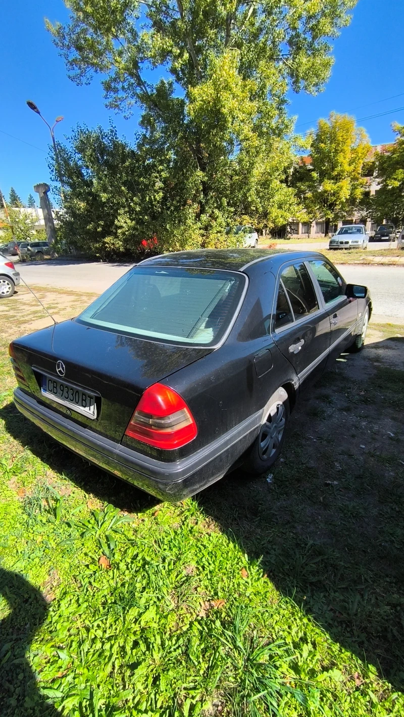 Mercedes-Benz C 250 TD 150 к.с. автоматик, климатик., снимка 6 - Автомобили и джипове - 47427324