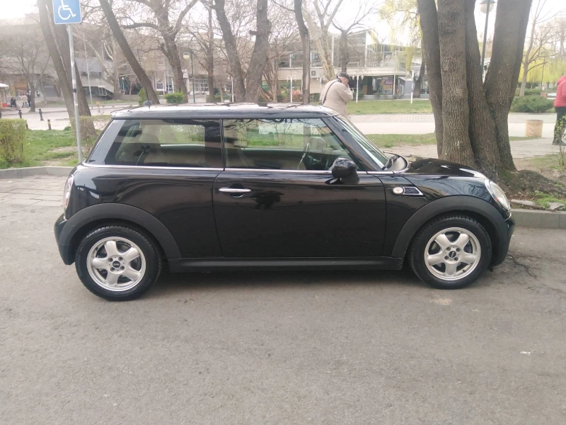 Mini One, снимка 4 - Автомобили и джипове - 47529888