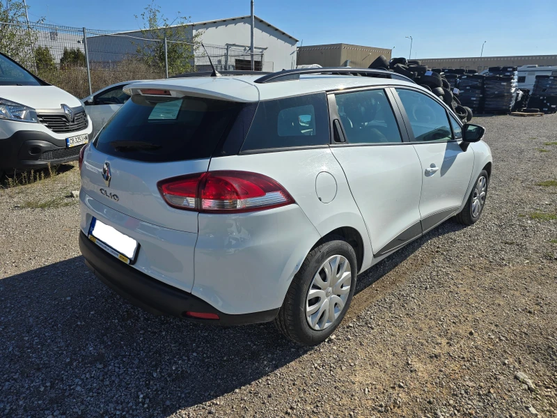 Renault Clio 0.9 Tce, снимка 5 - Автомобили и джипове - 47628129