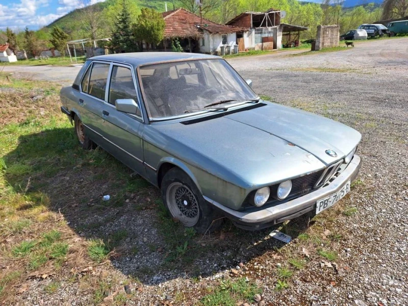 BMW 528 2.8 v6, снимка 2 - Автомобили и джипове - 49188250