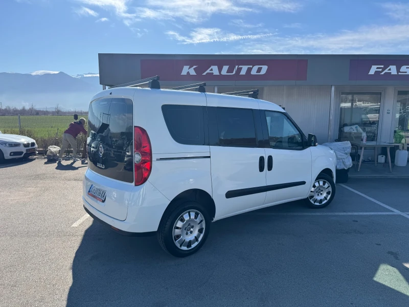 Fiat Doblo 1.6 MJet, снимка 3 - Автомобили и джипове - 49425925