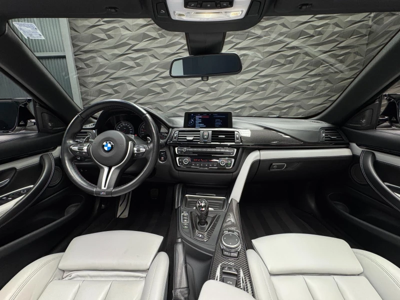 BMW M4 Cabrio* Carbon-Ceramic* H&K* Surround View, снимка 5 - Автомобили и джипове - 51031104