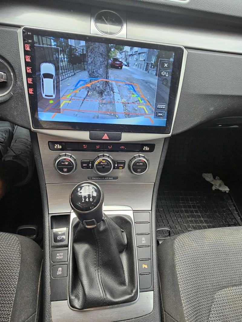 VW Passat, снимка 10 - Автомобили и джипове - 52054389