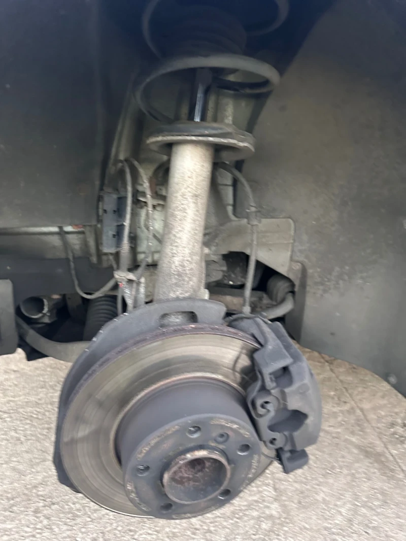 BMW 523 i, снимка 13 - Автомобили и джипове - 52620056