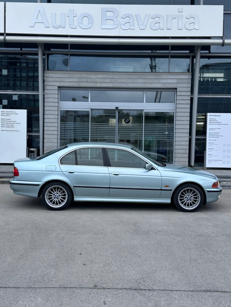 BMW 523 i, снимка 3 - Автомобили и джипове - 52620056