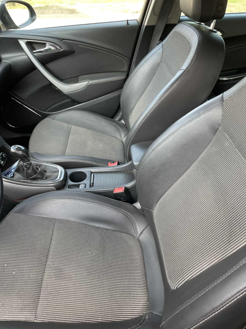 Opel Astra 1.7 CDTI COSMO, снимка 6 - Автомобили и джипове - 52808081