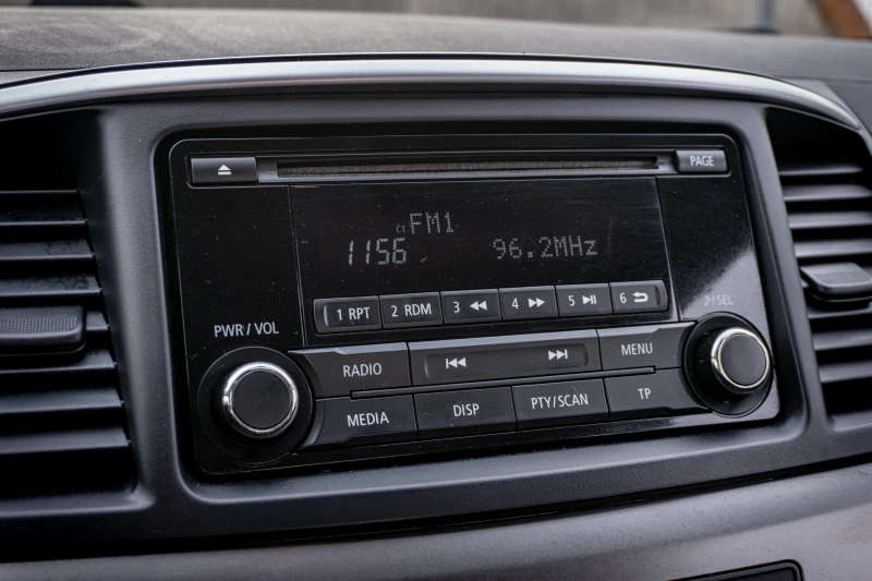 Mitsubishi Lancer 1.6 бензин | Много запазена | С Гаранция! , снимка 12 - Автомобили и джипове - 53362360