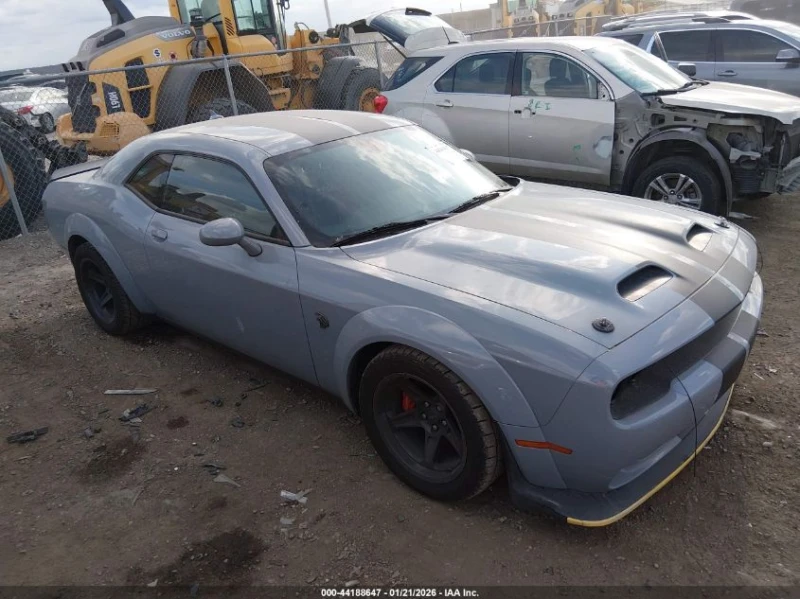Dodge Challenger 6.2l Srt Super Stock, снимка 13 - Автомобили и джипове - 53387216