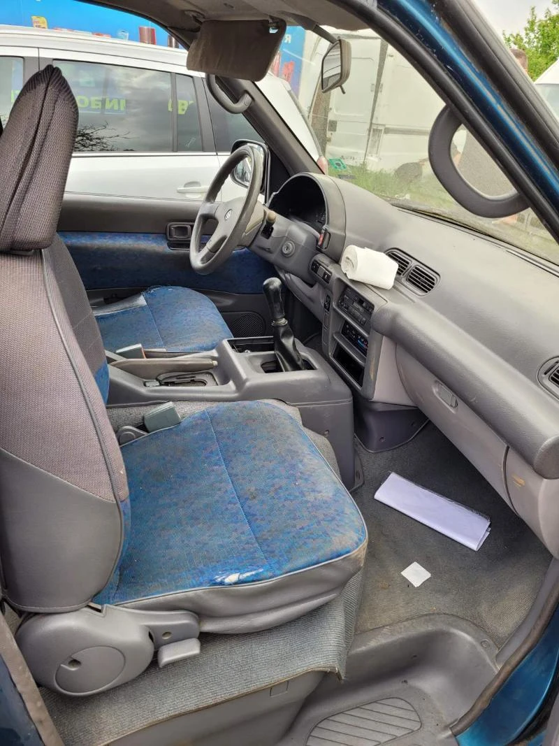 Nissan Serena 1.6i/на части , снимка 5 - Автомобили и джипове - 36606378