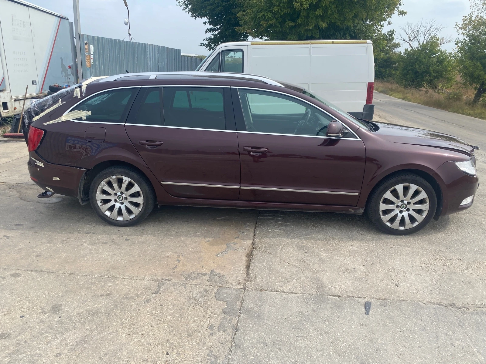 Skoda Superb 1.8 TSI - изображение 3