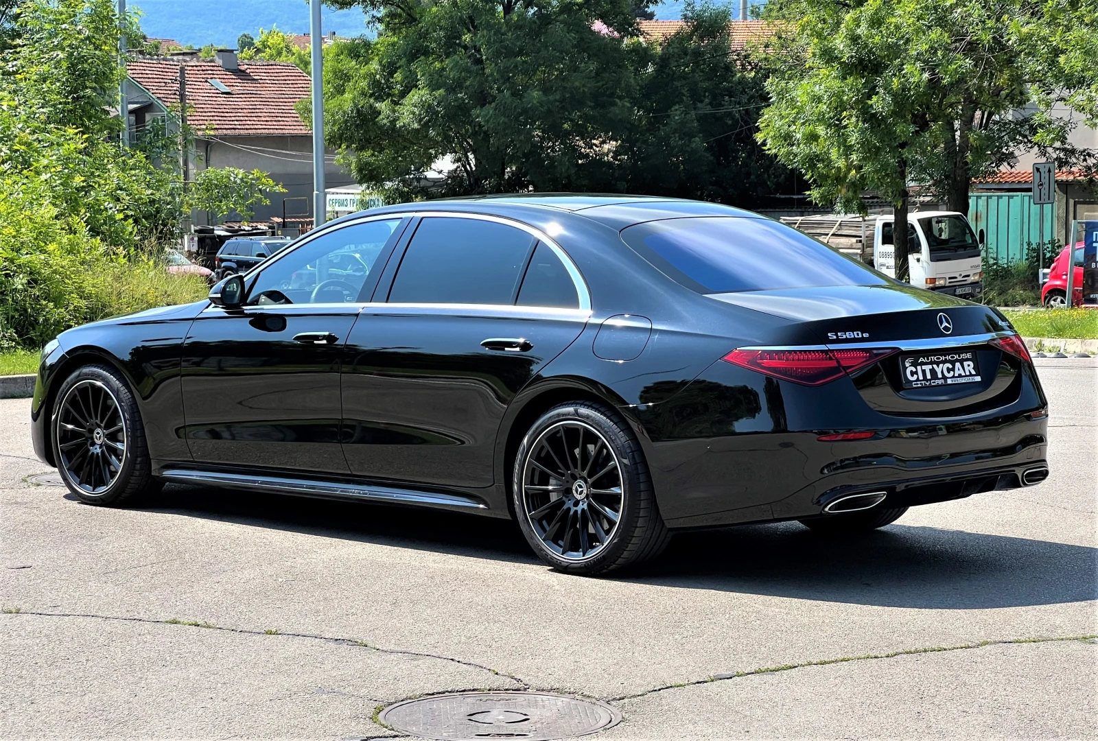 Mercedes-Benz S 580 e/4-MATIC/PLUG-IN/LONG/AMG/DESIGNO/EXCLUSIV/TV/360 - изображение 4
