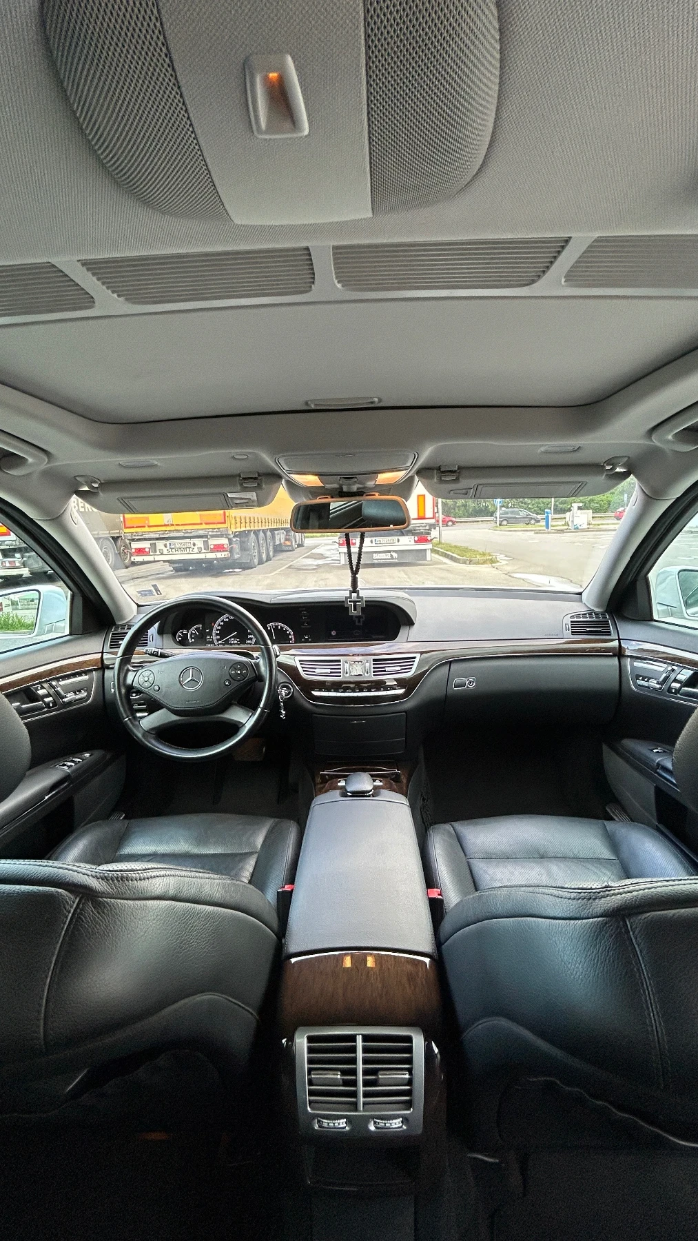 Mercedes-Benz S 350 Bluetec от първи собственик - изображение 9