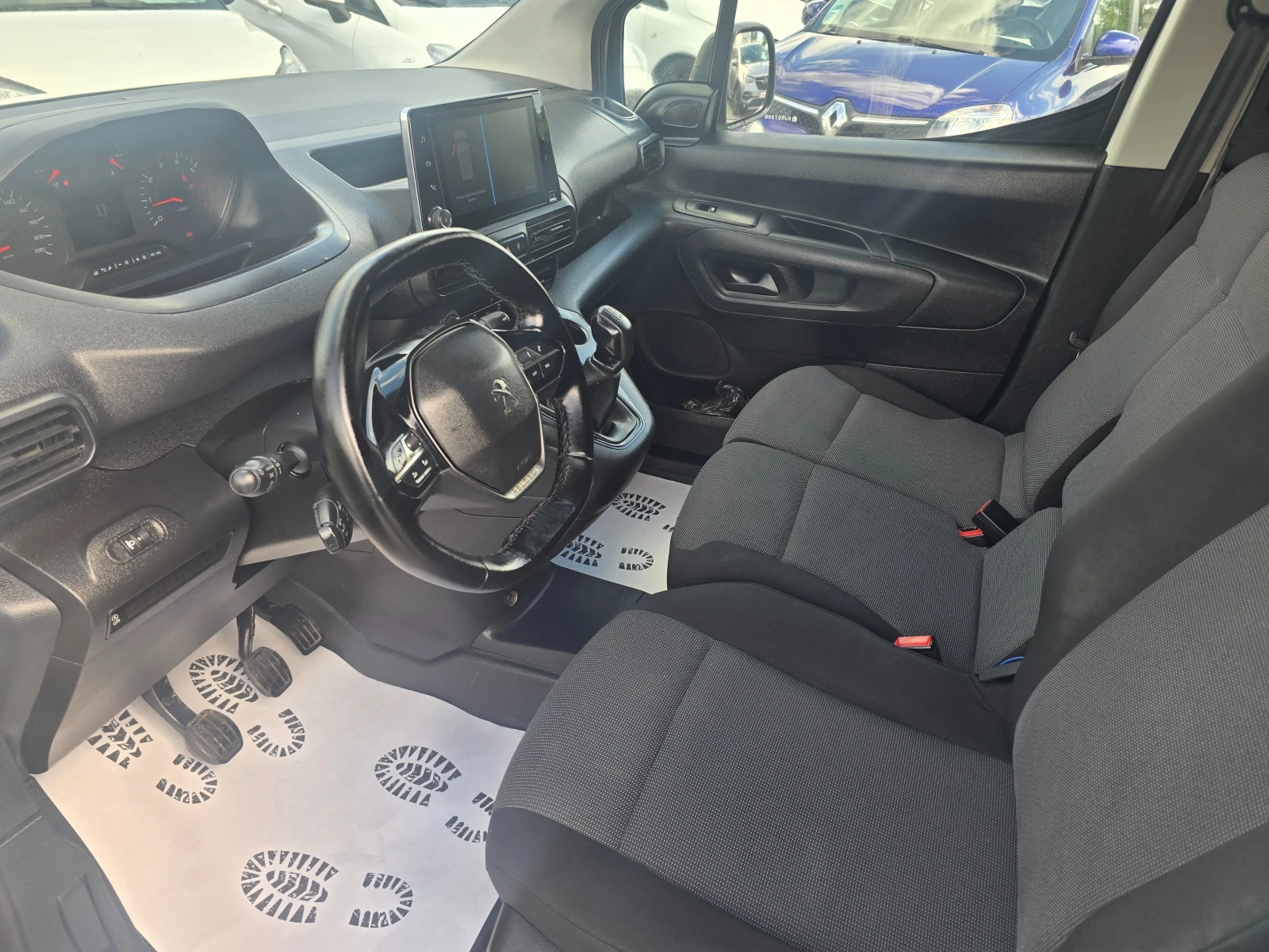 Peugeot Partner 1.6 HDI-LED-NAVI-EURO-6 - изображение 9