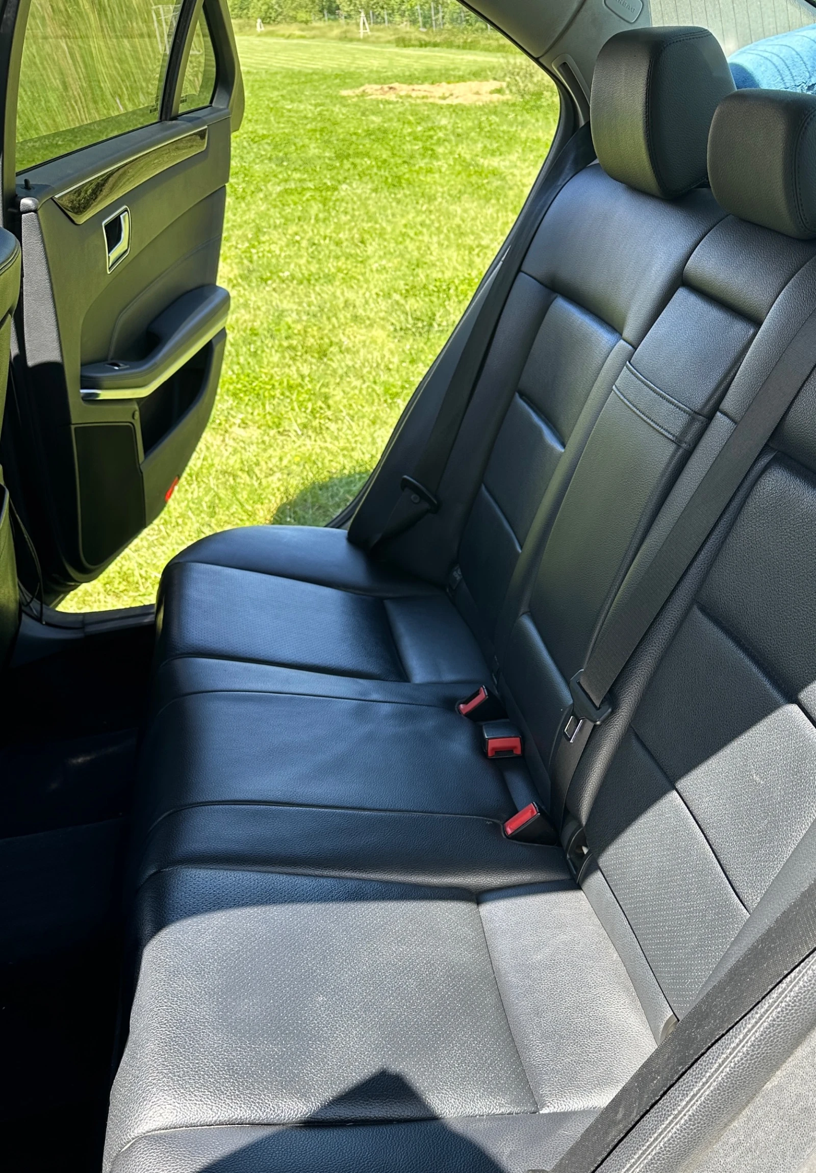 Mercedes-Benz E 200  - изображение 4