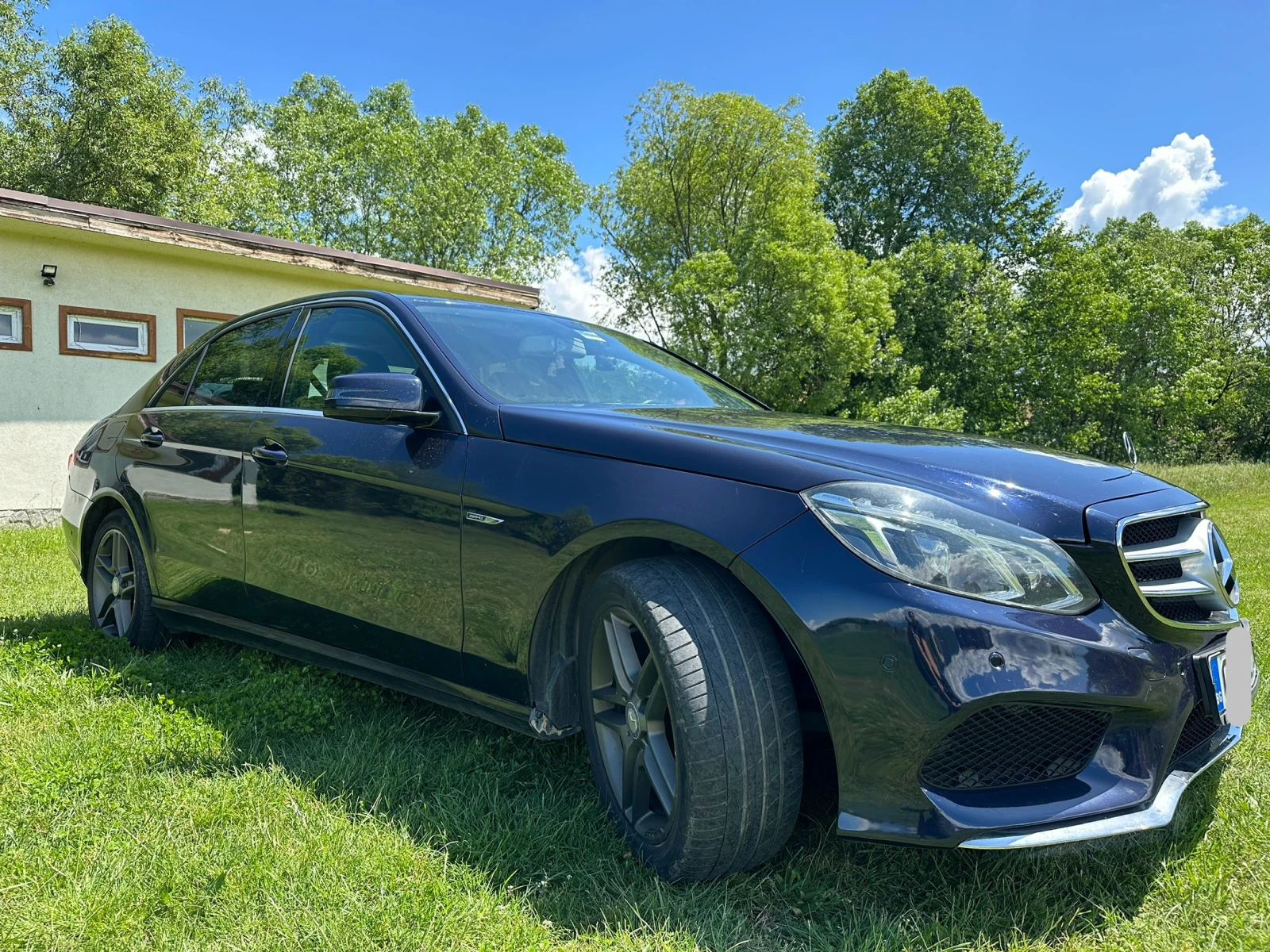 Mercedes-Benz E 200  - изображение 2