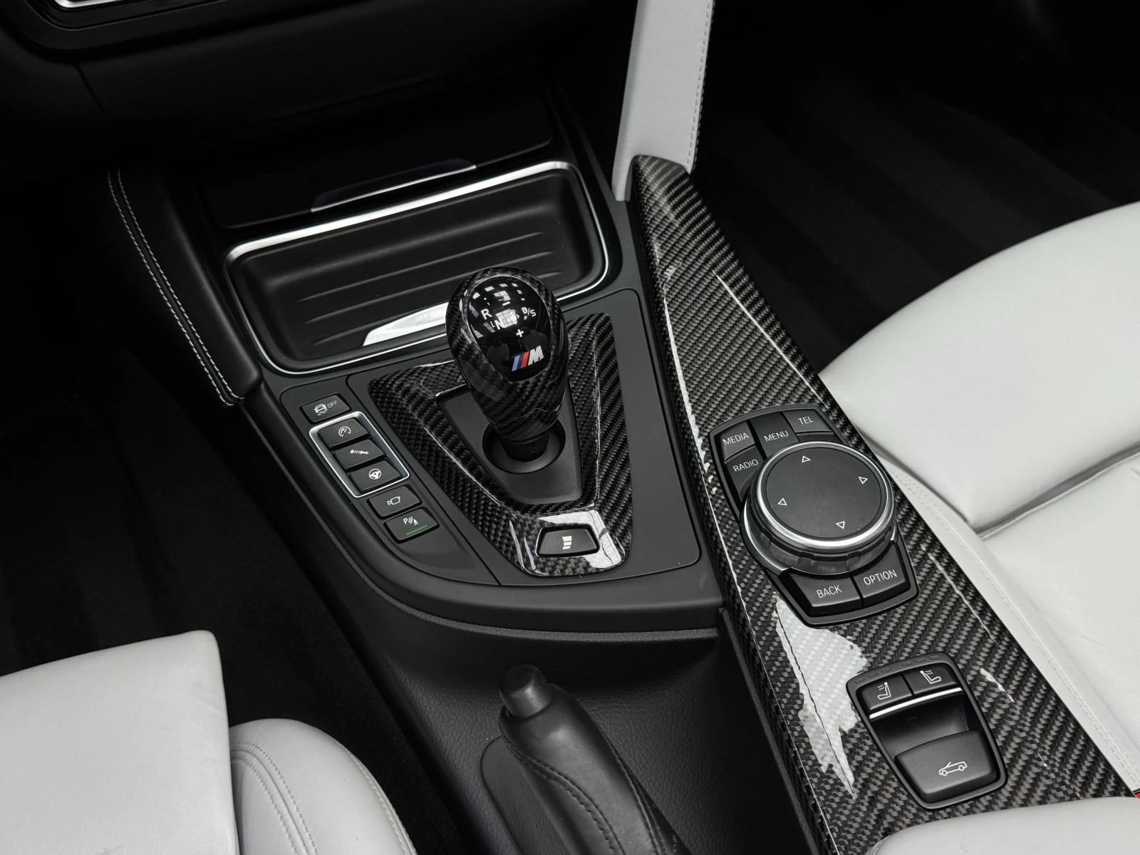 BMW M4 Cabrio* Carbon-Ceramic* H&K* Surround View | Mobile.bg   11