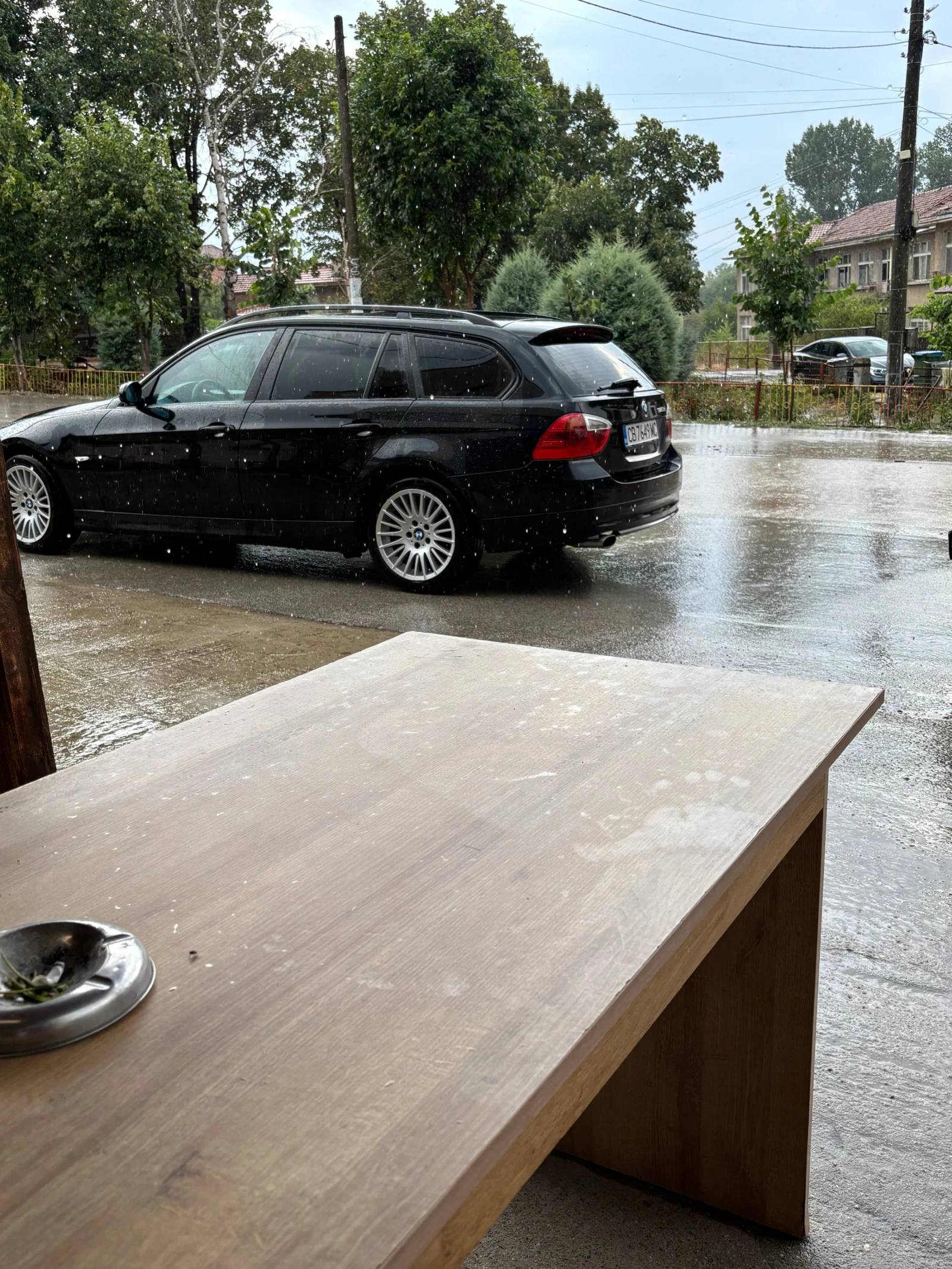 BMW 320  - изображение 7