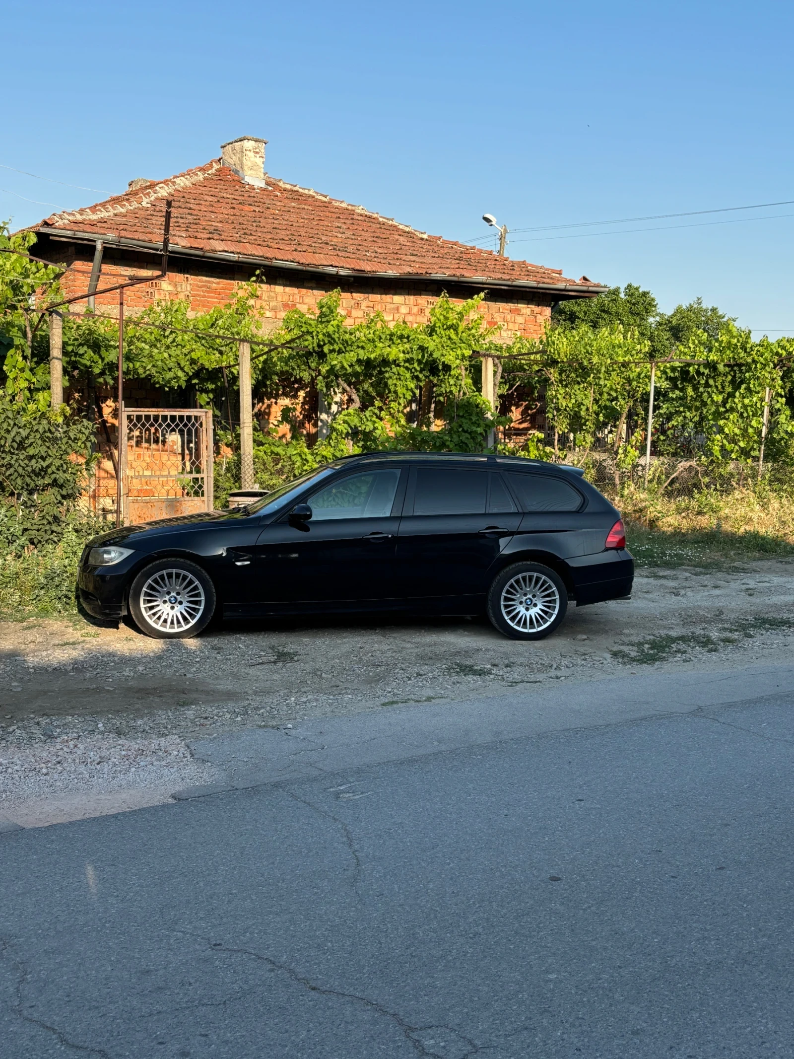 BMW 320  - изображение 5