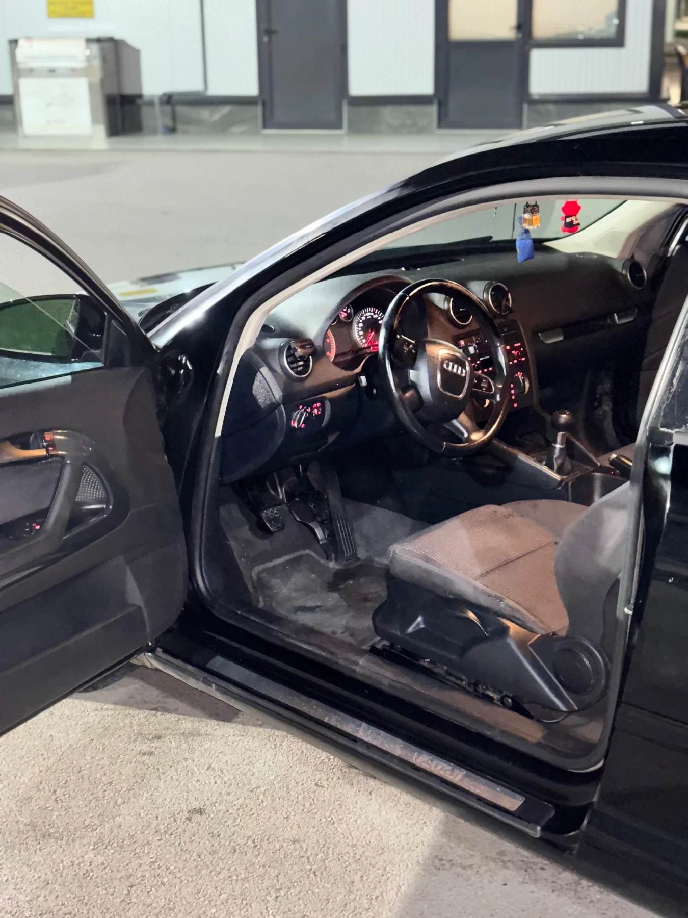 Audi A3 1.9 - изображение 6