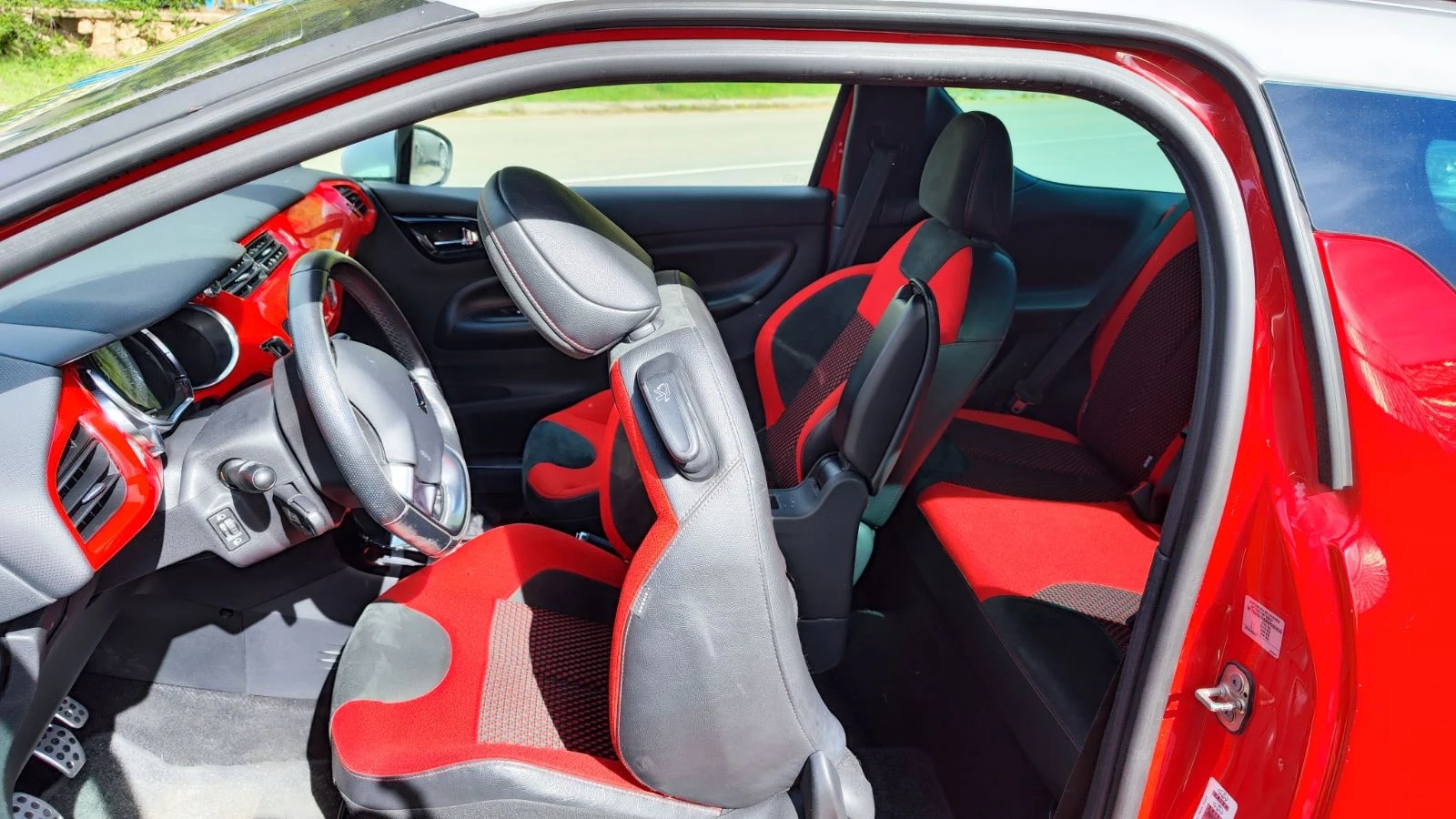 Citroen DS3 SO CHIC - изображение 8