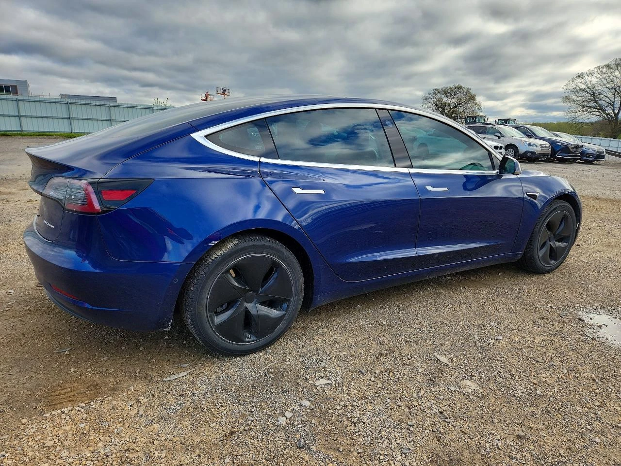 Tesla Model 3, снимка 3 - Автомобили и джипове - 54419039