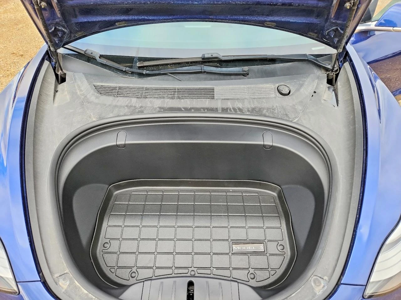 Tesla Model 3, снимка 11 - Автомобили и джипове - 54419039