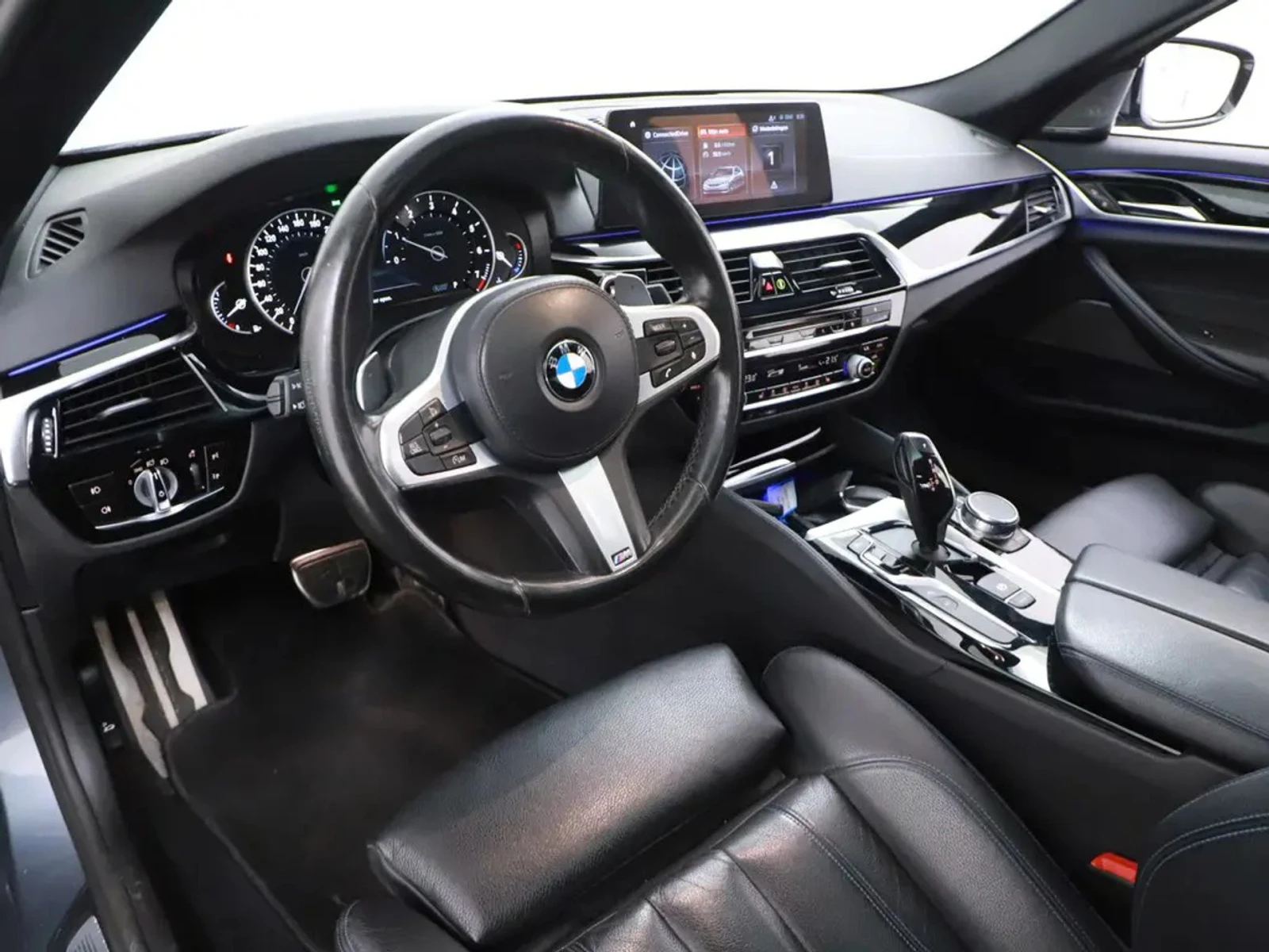 BMW 530 High Executive, снимка 8 - Автомобили и джипове - 54509833