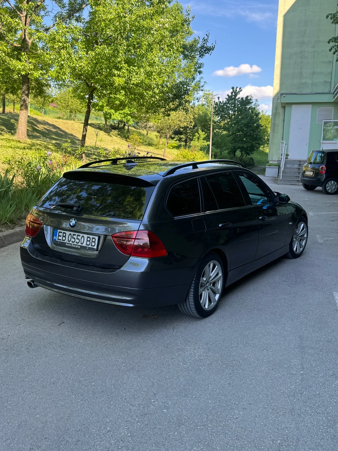BMW 320, снимка 3 - Автомобили и джипове - 54548188