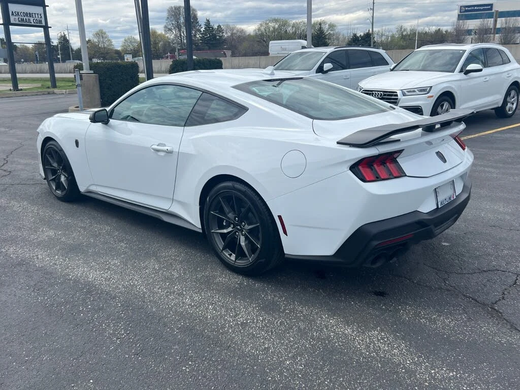 Ford Mustang  Dark Horse Fastback RWD, снимка 5 - Автомобили и джипове - 54569182