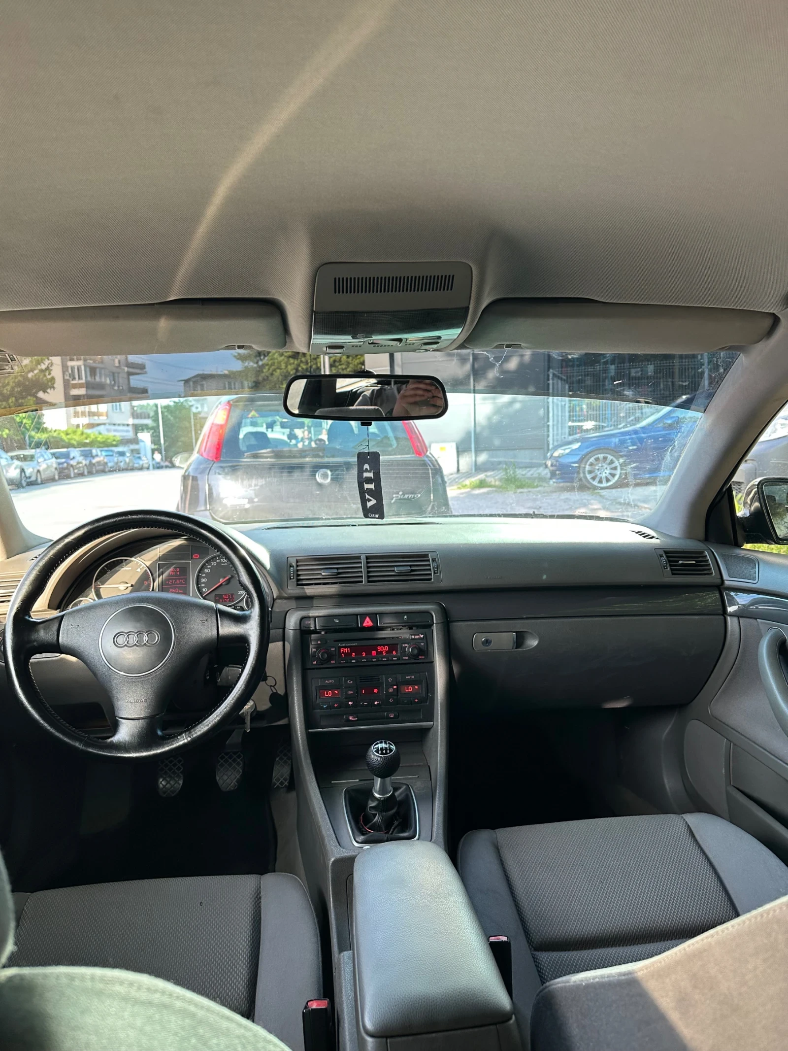 Audi A4 1.9 TDI, снимка 6 - Автомобили и джипове - 54824707