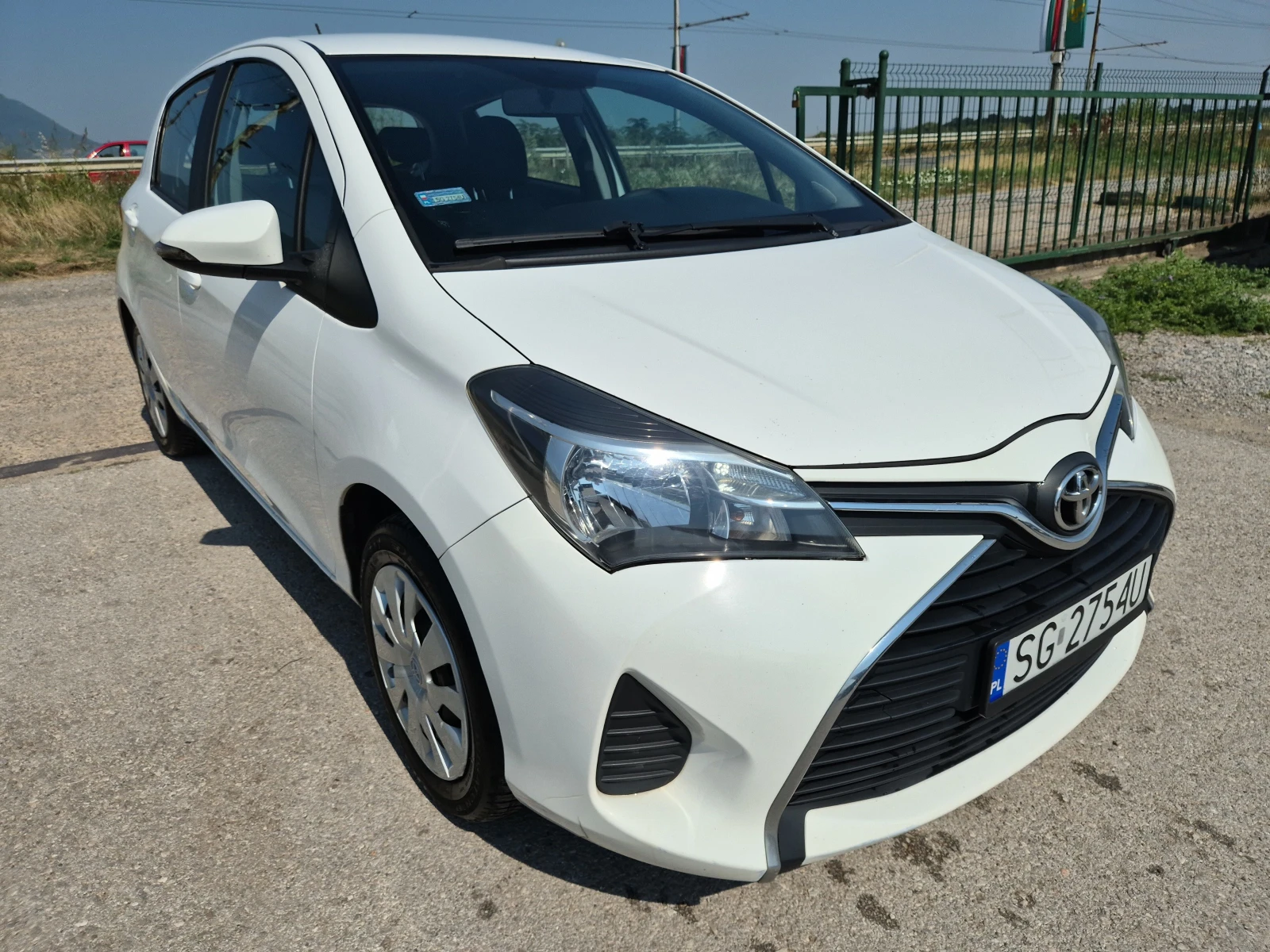 Toyota Yaris 1.3 ��� �������� 6�� | Mobile.bg � ����������� 2