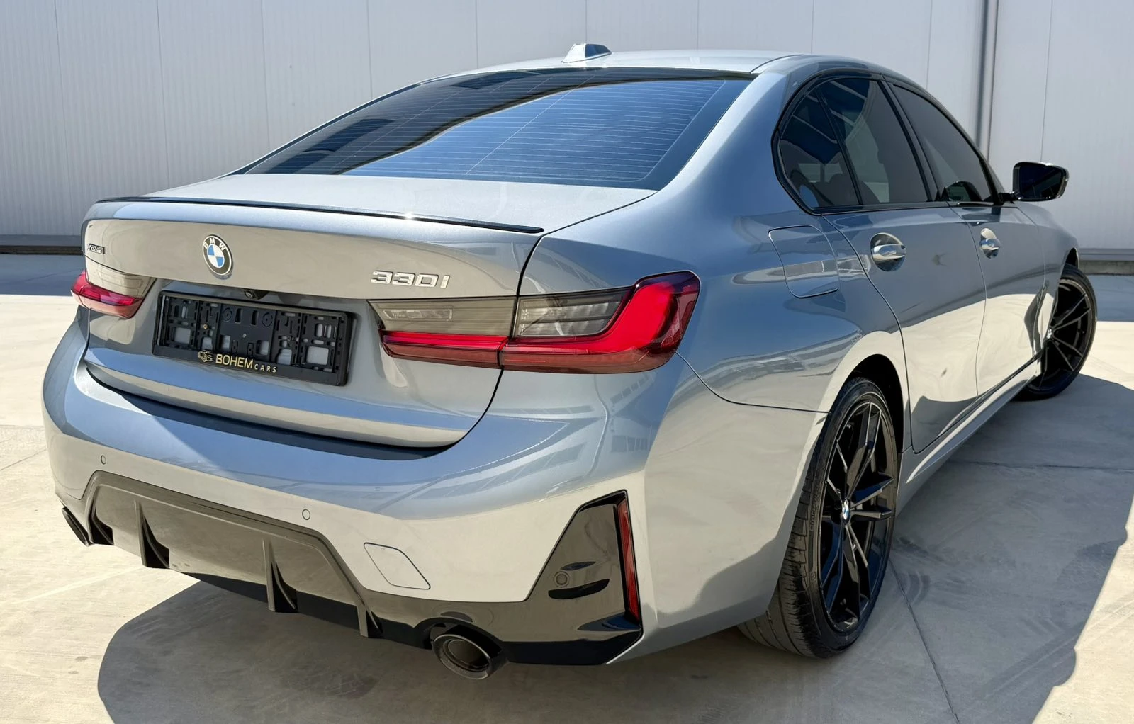 BMW 330 xDrive M Package, снимка 5 - Автомобили и джипове - 55529680